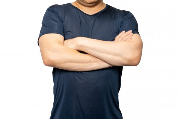 竹内涼真の舞台が当日中止した理由は？体調不良は誰なのかや謝罪内容を調査！